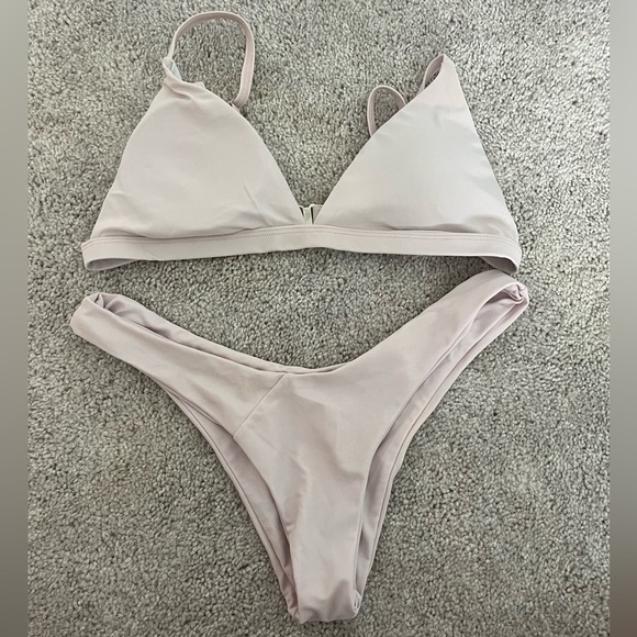 SHEIN Other - Light pink cheeky adjustable strap bikini